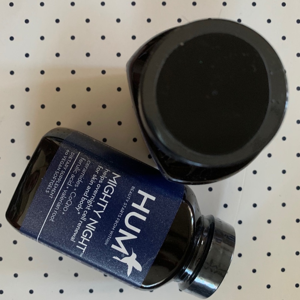 Hum Vitamins Mighty Night x2, sealed